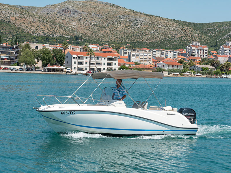 Rent a boat Trogir